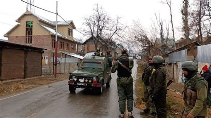 
2 terrorists killed in encounter at J&K’s Kulgam 