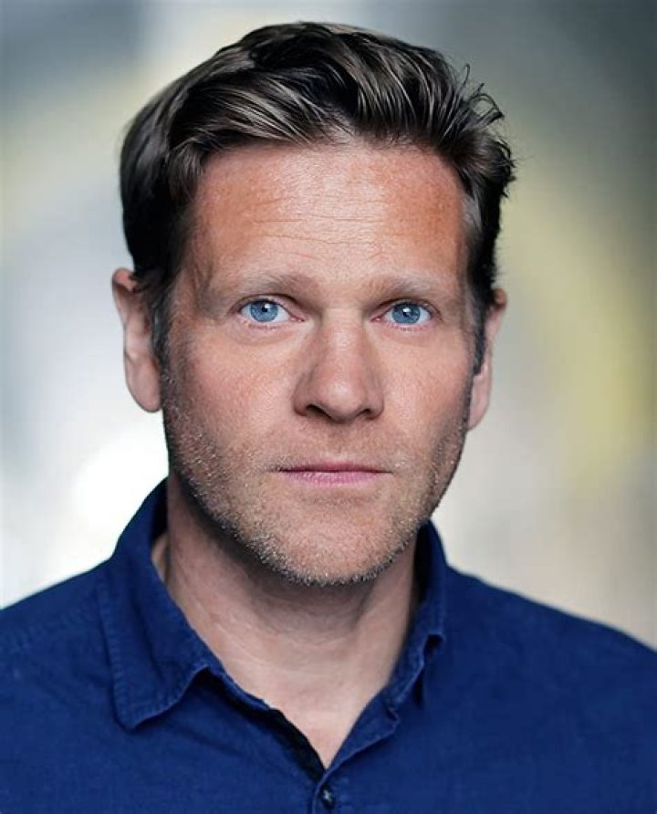 Adam Astill Height, Weight, Net Worth, Age, Birthday, Wikipedia, Who, Nationality, Biography