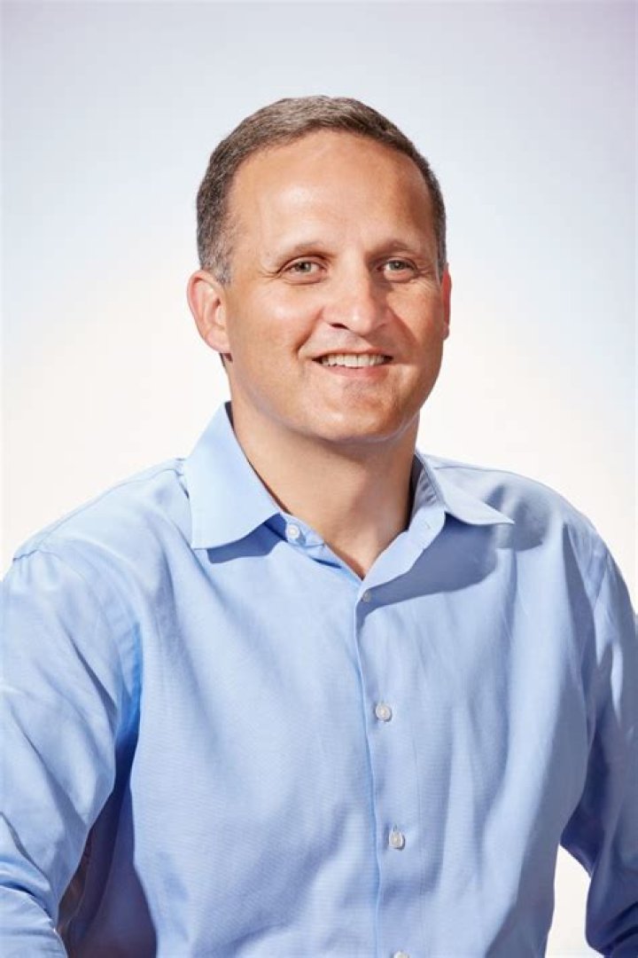 Adam Selipsky Height, Weight, Net Worth, Age, Birthday, Wikipedia, Who, Nationality, Biography