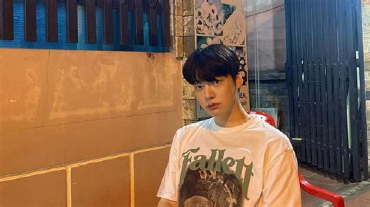 
Ahn Jae-hyun and Baek Jin-hee dish on their characters in the first script reading of The Real Deal Has Come 