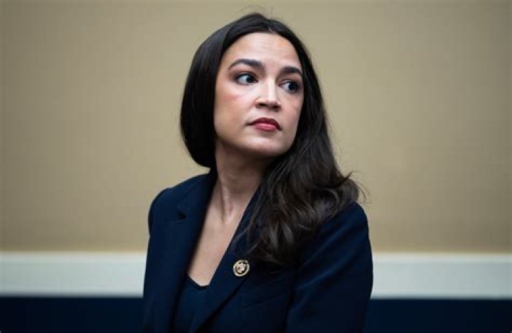 Alexandria Ocasio-Cortez Age, Birthday, Wikipedia, Who, Nationality, Biography