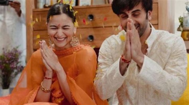 
Alia Bhatt’s Baby Shower: Mahesh Bhatt, Neetu Kapoor, Karishma Spotted At The Event 