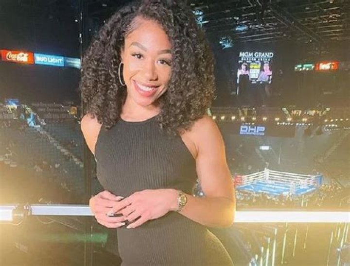 Alicia Bumgarner Height, Weight, Net Worth, Age, Birthday, Wikipedia, Who, Instagram, Biography