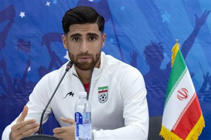 
Alireza Jahanbakhsh Height, Weight, Net Worth, Age, Birthday, Wikipedia, Who, Instagram, Biography 