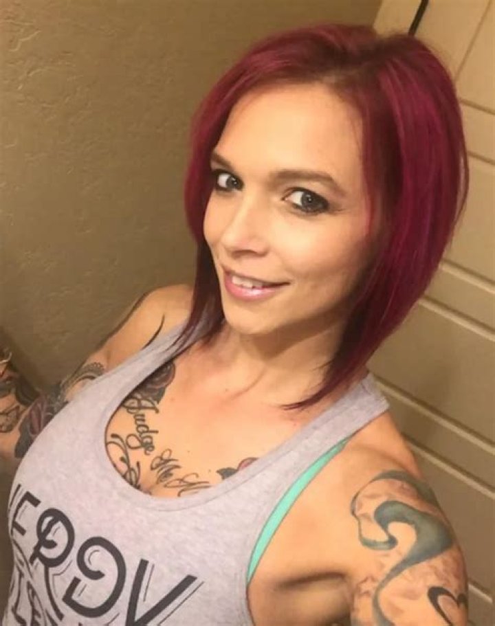 Anna Bell Peaks Height, Weight, Net Worth, Age, Birthday, Wikipedia, Who, Instagram, Biography