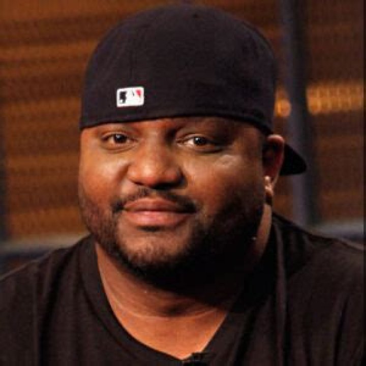 
Aries Spears Is Facing Backlash After He Made A Remark About Lizzo’s Appearance 