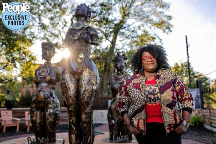 
Artist Michelle Browder Creates ‘Mothers of Gynecology’ Monument to Enslaved Women Who Endured Experiments 