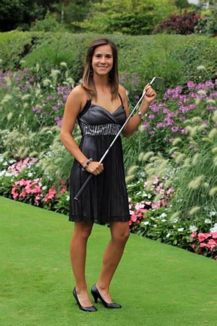 
Azahara Muñoz Height, Weight, Net Worth, Age, Birthday, Wikipedia, Who, Nationality, Biography 