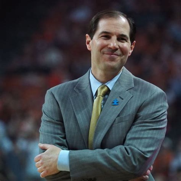 
Baylor Head Coach Scott Drew Raised His Kids In Texas 