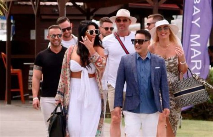 Below Deck Season 10 Has A New Guest, Who Is Peng Lim From The Accounting Factor?