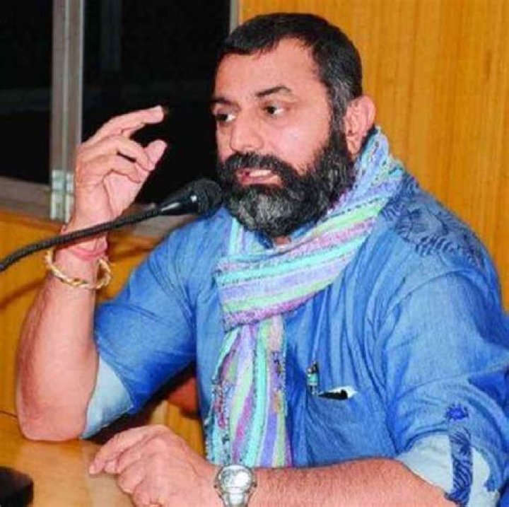 Bhagwan Tiwari Height, Weight, Net Worth, Age, Birthday, Wikipedia, Who, Instagram, Biography