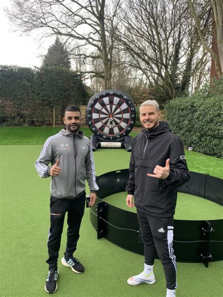 
Billy Wingrove Height, Age, Religion, Nationality, Wikipedia, Partner, Parents, Gender, Net Worth 