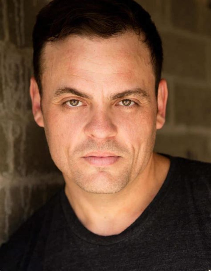 
Brad McMurray Height, Weight, Net Worth, Age, Birthday, Wikipedia, Who, Nationality, Biography 