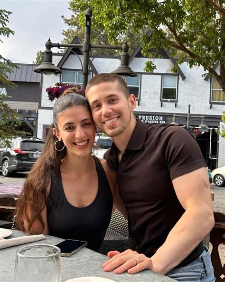 Brandon Larracuente Height, Weight, Net Worth, Age, Birthday, Wikipedia, Who, Instagram, Biography