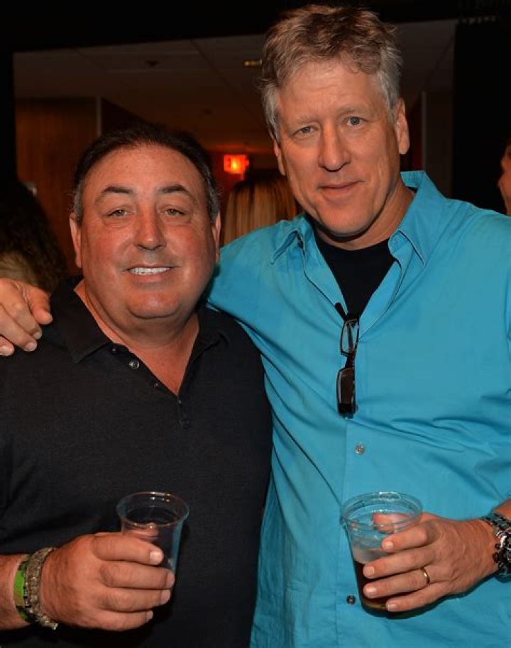 
Brandon McGhee Height, Weight, Net Worth, Age, Birthday, Wikipedia, Who, Nationality, Biography 