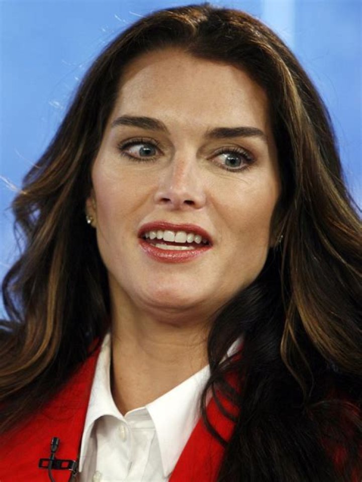 
Brooke Shields Reveals She was Sexually Assaulted in her 20s 