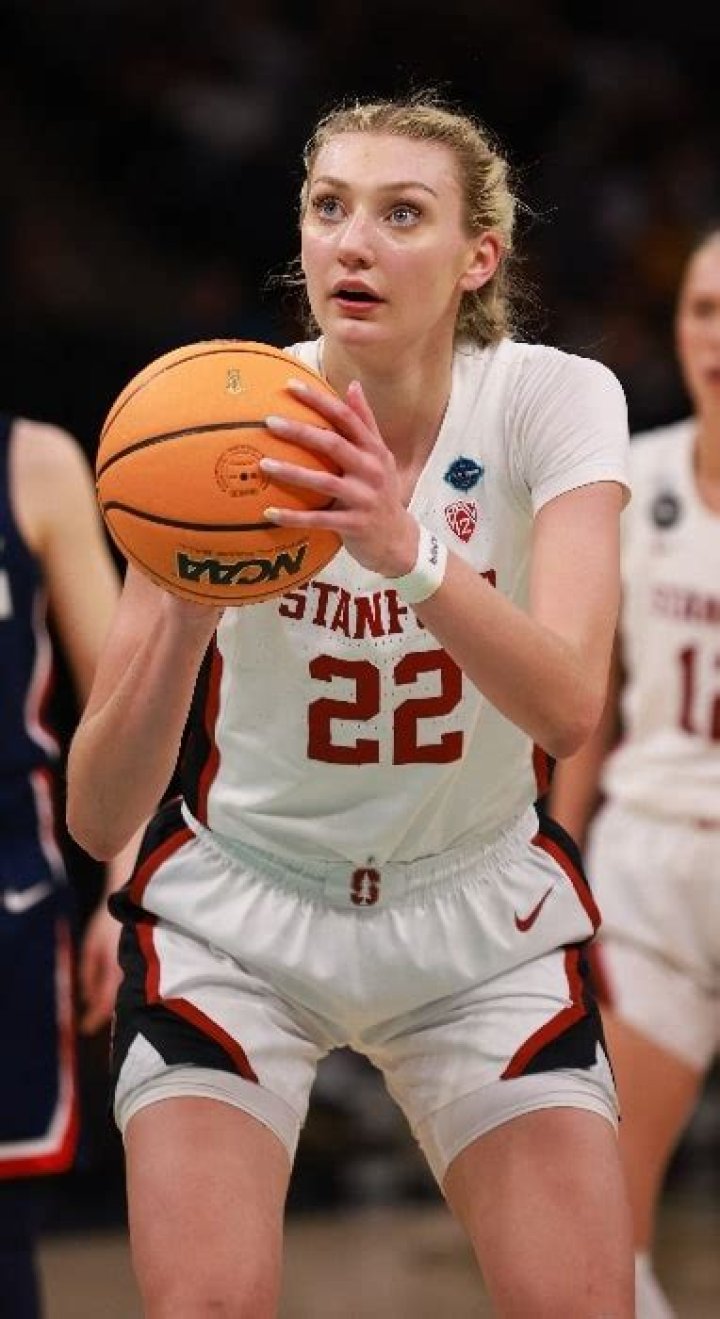 Cameron Brink Height, Weight, Net Worth, Age, Birthday, Wikipedia, Who, Nationality, Biography