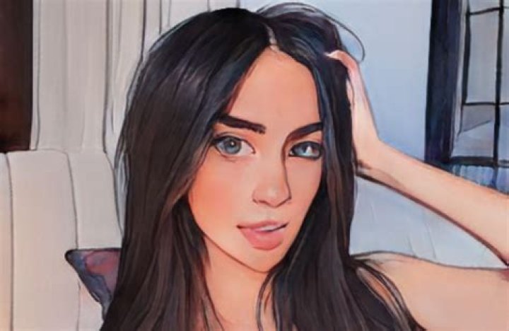 Caryn Finkbeiner Height, Weight, Net Worth, Age, Birthday, Wikipedia, Who, Instagram, Biography