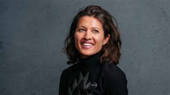 Chelsea Winstanley Height, Weight, Net Worth, Age, Birthday, Wikipedia, Who, Instagram, Biography