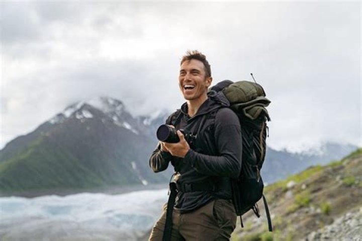 
Chris Burkard Height, Weight, Net Worth, Age, Birthday, Wikipedia, Who, Nationality, Biography 