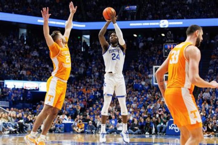 Chris Livingston Twin Brother Cordell Livingston Is A Kentucky State Basketball Player