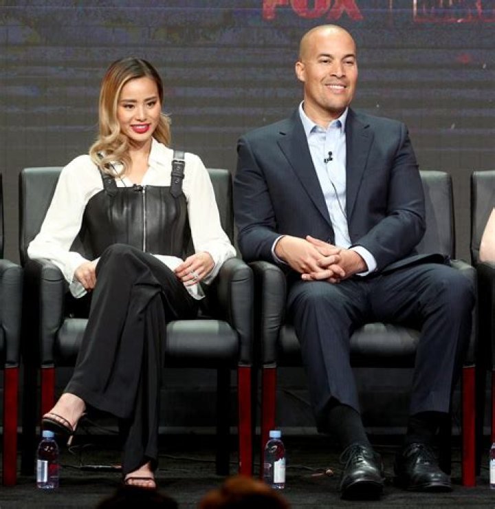 Coby Bell Height, Weight, Net Worth, Age, Birthday, Wikipedia, Who, Nationality, Biography