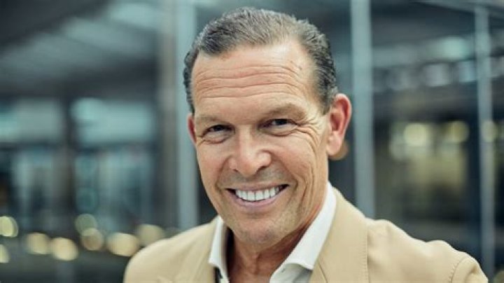 Daniel Grieder Height, Weight, Net Worth, Age, Birthday, Wikipedia, Who, Nationality, Biography