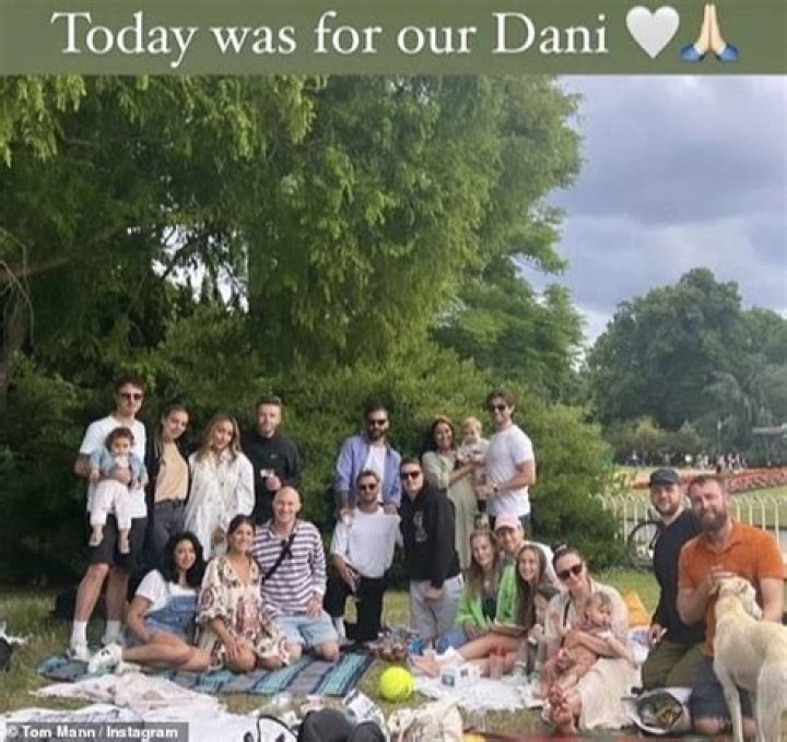 Danielle Hampson Was In An Accident, Tom Mann Fiance Death and Family Tragedy