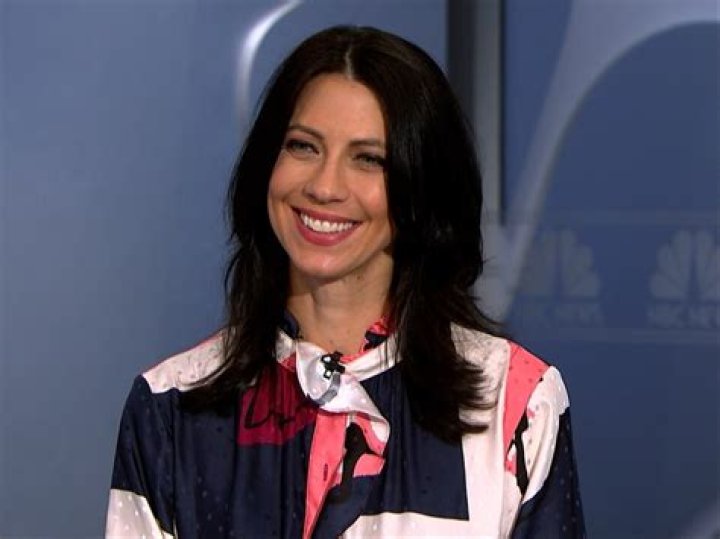 Dr Natalie Azar Height, Weight, Net Worth, Age, Birthday, Wikipedia, Who, Instagram, Biography