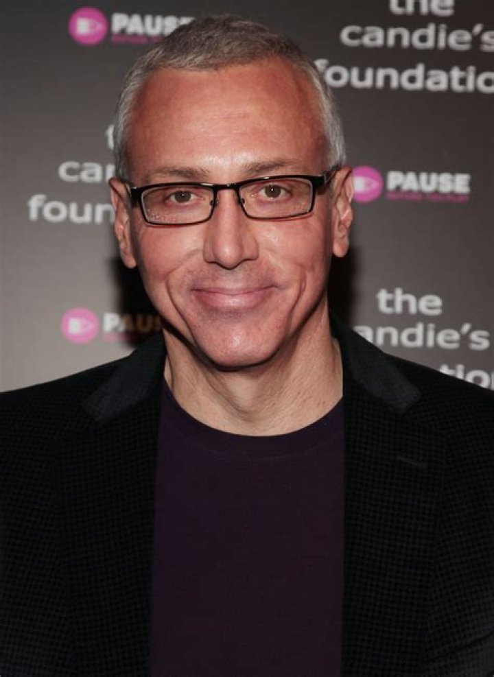 Drew Pinsky Height, Weight, Net Worth, Age, Birthday, Wikipedia, Who, Nationality, Biography