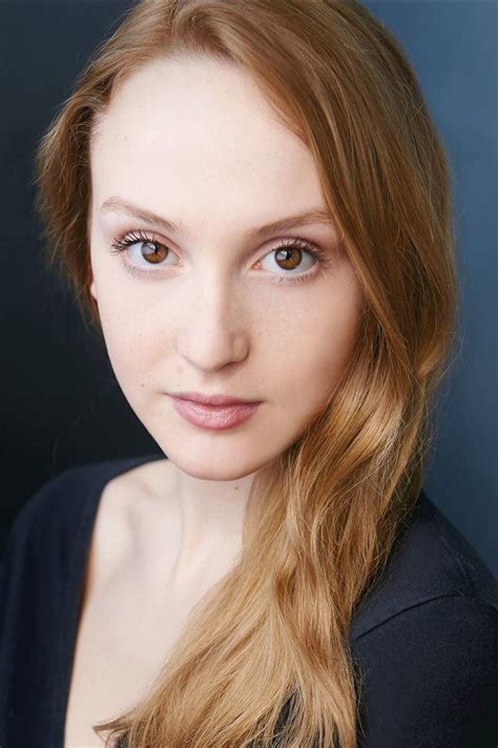 Ella Jonas Farlinger Height, Weight, Net Worth, Age, Birthday, Wikipedia, Who, Nationality, Biography