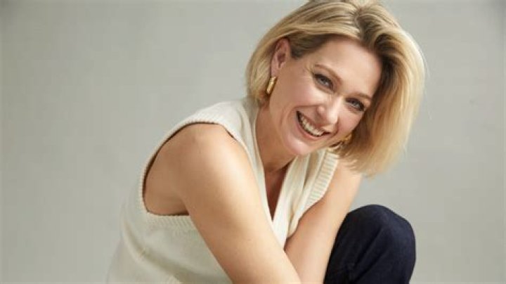 Elle Brooke Height, Weight, Net Worth, Age, Birthday, Wikipedia, Who, Instagram, Biography