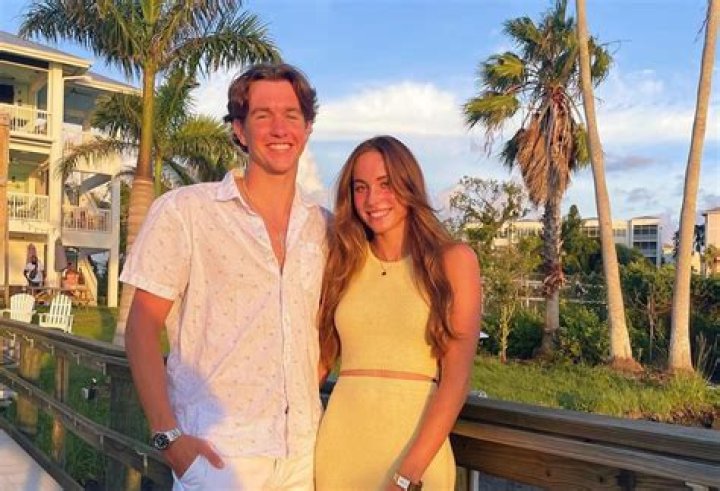 
Emma Weyant Swimmer Boyfriend Jake Mitchell And Their Dating Life 