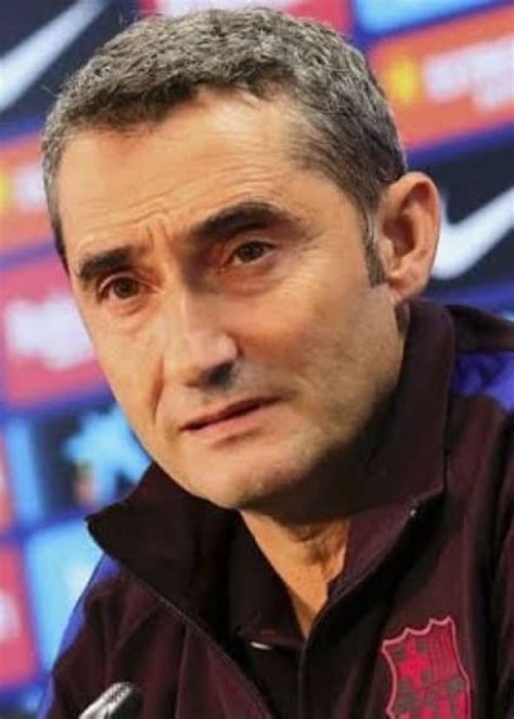 
Ernesto Valverde Height, Weight, Net Worth, Age, Birthday, Wikipedia, Who, Nationality, Biography 