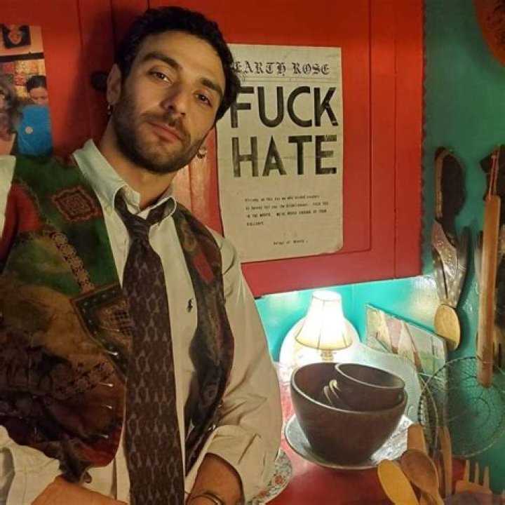 Eugenio Mastrandrea Height, Weight, Net Worth, Age, Birthday, Wikipedia, Who, Instagram, Biography