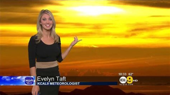 
Evelyn Taft (CBSLA & KCAL9) Wiki: Age, Salary. Pregnant? 