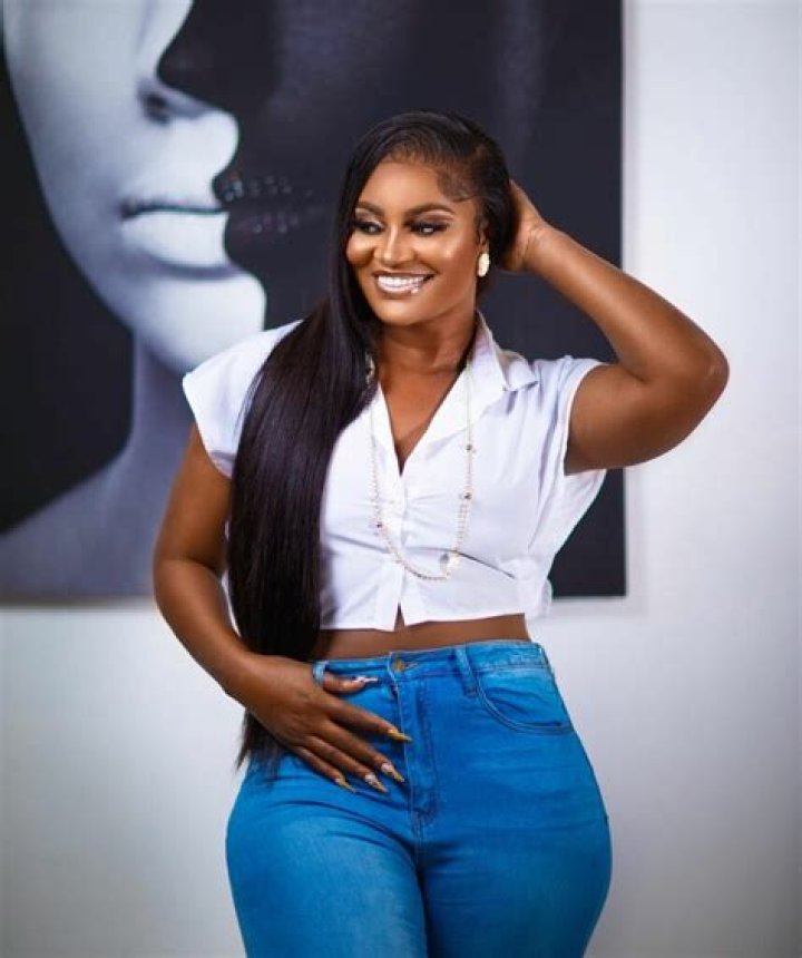 
Fans And Colleagues React As Actress Chizzy Alichi Shares New Lovely Pictures Online. 