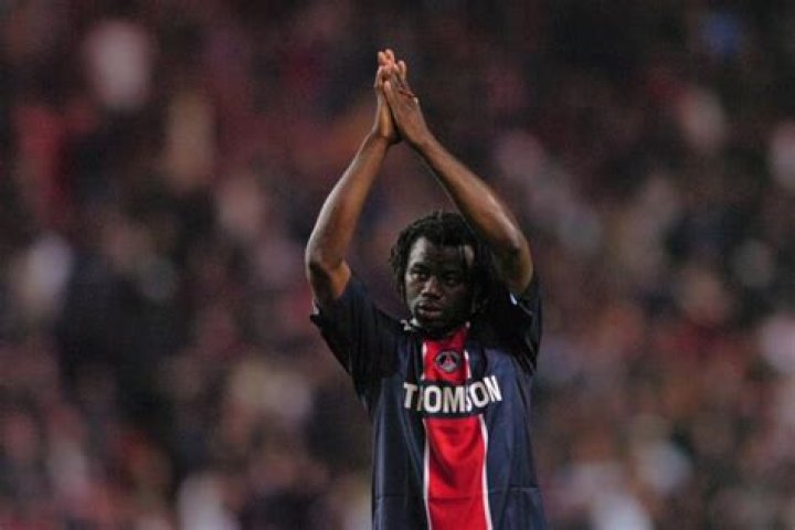 
Former PSG Player, Modeste M’Bami, dies at the age of 40 from a heart attack 