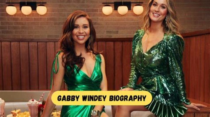 
Gabby Windey Parents? Meet Rosemary Hewitt and Patrick Windey 