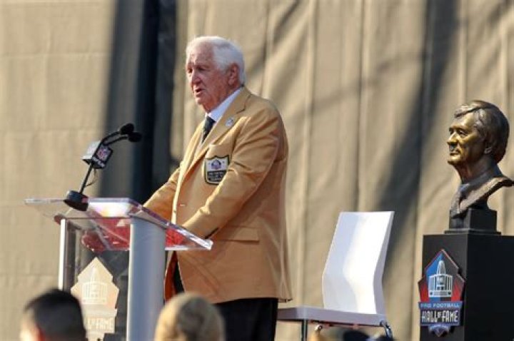 Gil Brandt Family | Wife Sara Brandt Son Hunter And Parents