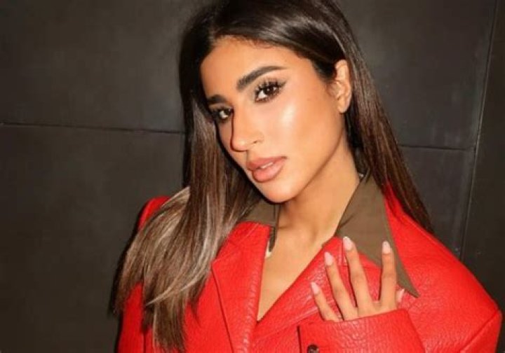 
Hala Abdallah Height, Weight, Net Worth, Age, Birthday, Wikipedia, Who, Nationality, Biography 