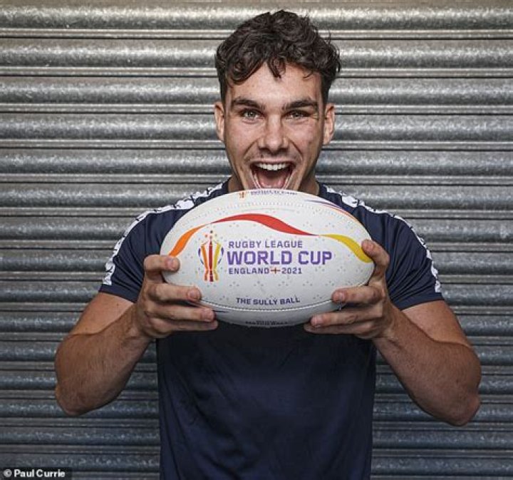 
Herbert Farnworth Height, Weight, Net Worth, Age, Birthday, Wikipedia, Who, Instagram, Biography 