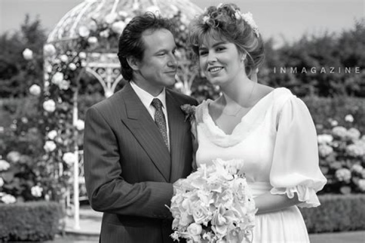 
Here Is Why Fans Think Radio Presenter Liza Tarbuck Is Pregnant With A Child 