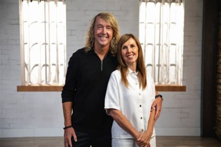 Hillsong Pastor Phil Dooley and Wife Lucinda Dooley, Age Gap and Family Net Worth