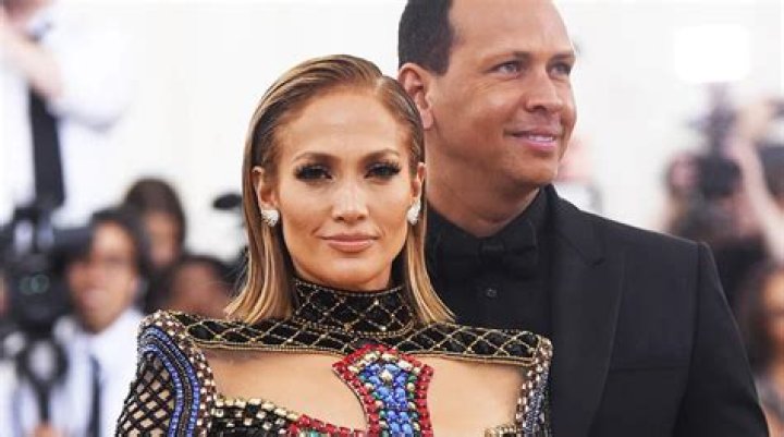
How Many Times Has Jennifer Lopez Been Engaged And Married? 