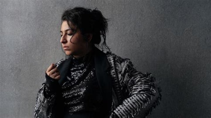 
Is Arooj Aftab Muslim? Find Out Her Religion And Nationality 