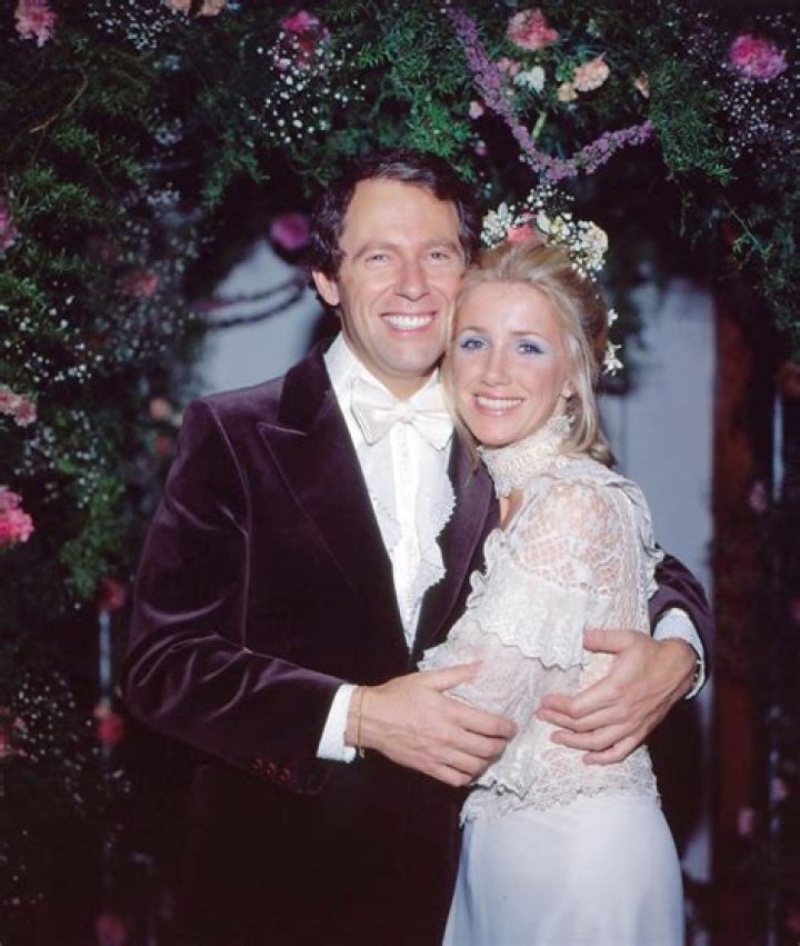 
Is Daryl Somers Married, Who Is Daryl Somers Wife? Daryl Somers Net Worth, Age, Bio, Birthday, Height, Wife And Family 