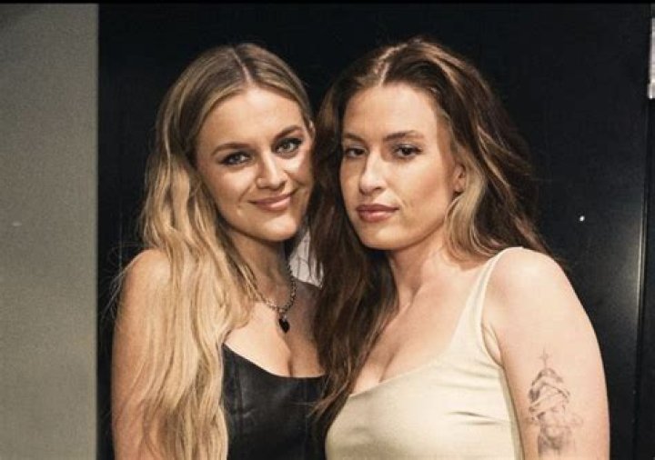 Is Fletcher a Lesbian? Know More About Her Life!