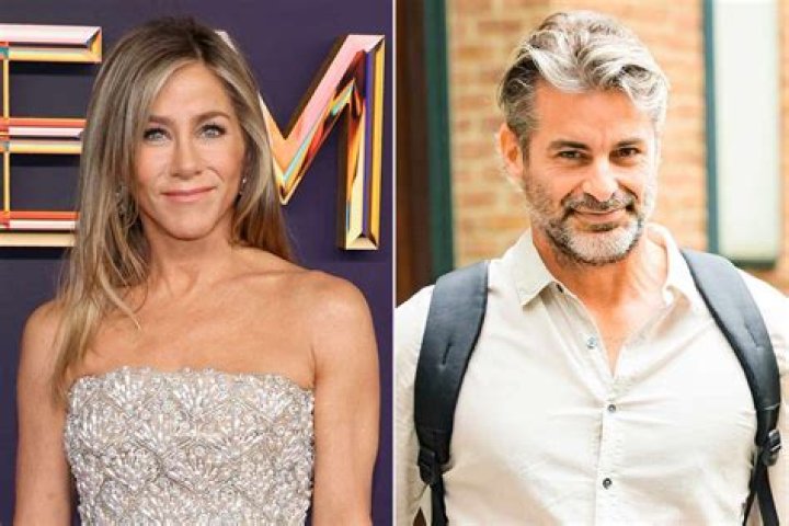 Is Jennifer Aniston Gay? Why Fans Used To Think She’s Gay