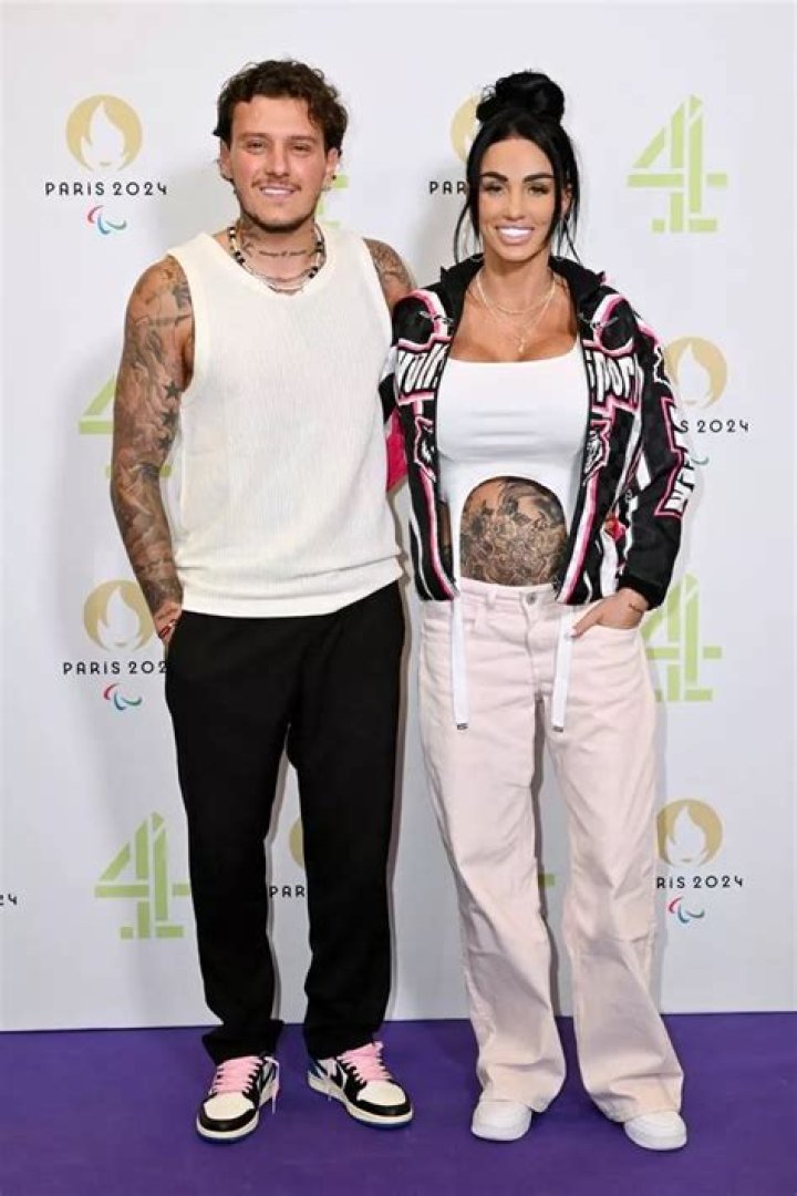 
Is Katie Price Still Engaged? Katie Price Biography, Age, Height, Husband Children, Net Worth And More 